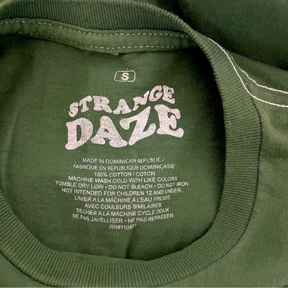 Strange Daze Unisex Small EXPLORE Graphic Crewneck NWOT Streetwear Colorful - Picture 5 of 5